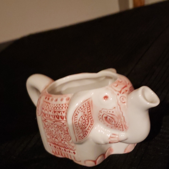 Elephant Creamer. - Picture 6 of 7